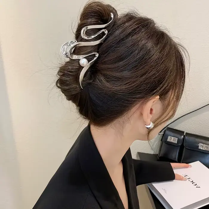 Pince à cheveux creuse vintage pour femmes et filles
