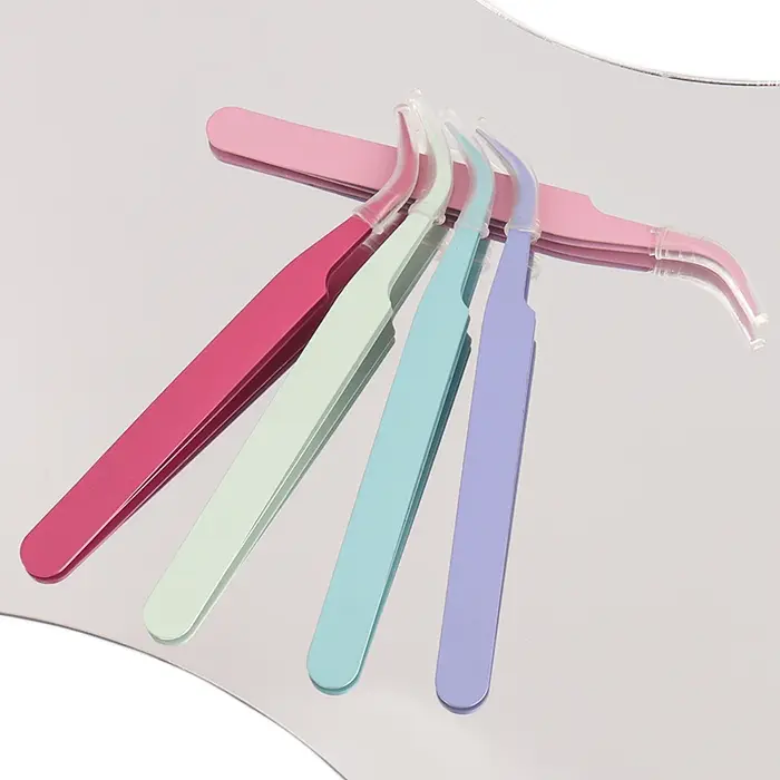 Pince à épiler pour extensions de cils