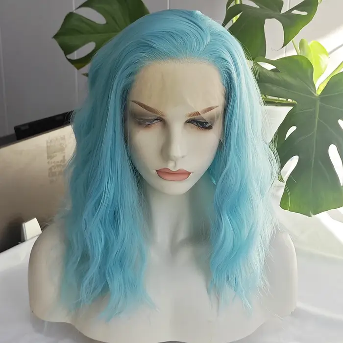 Perruque Lace Front Wig synthétique ondulée bleu ciel, perruque Loose Wave bleu clair pour femmes, Cosplay Makrup, utilisation en Fiber de chaleur, cheveux bleus