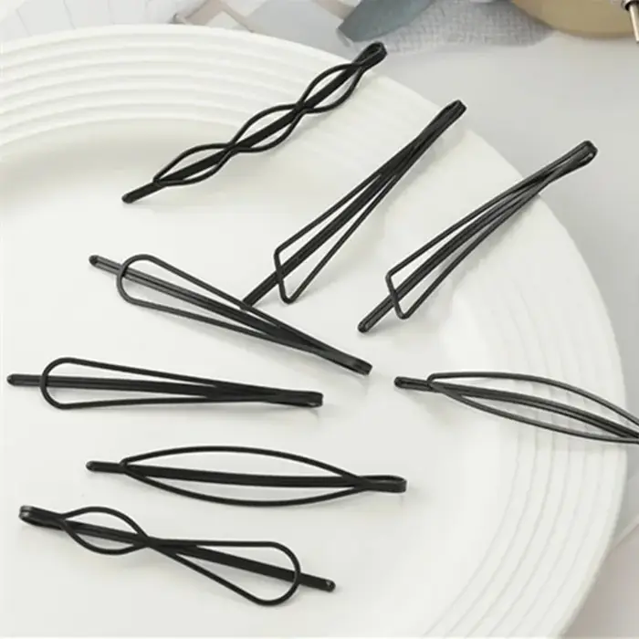 Épingles à cheveux noires ondulées