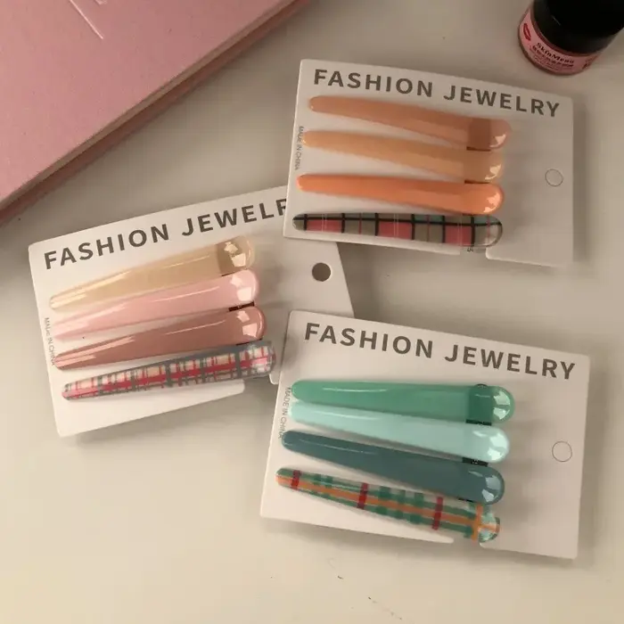 Pinces à cheveux couleur bonbon