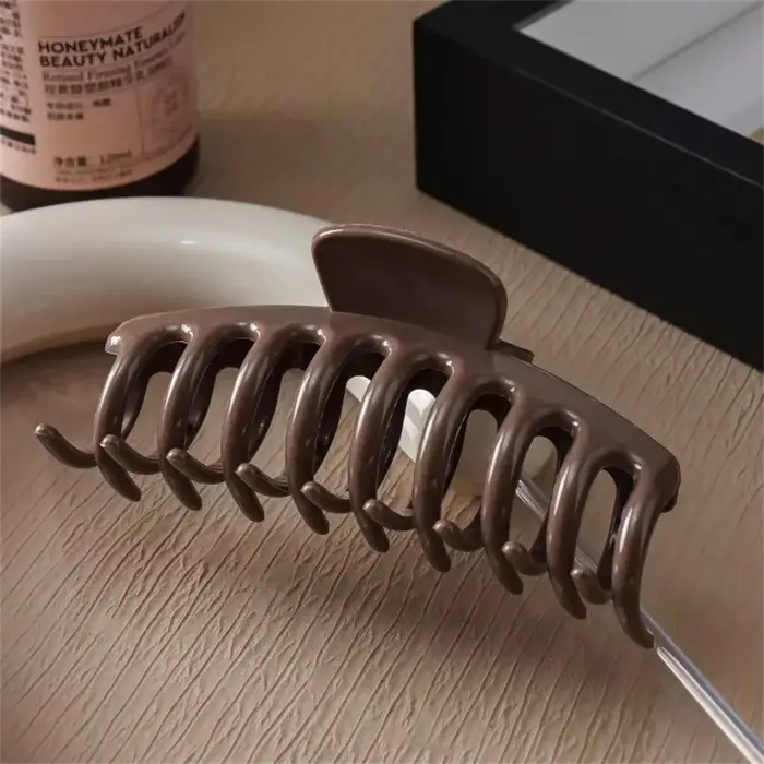 Nouvelle pince à cheveux en silicone 2025