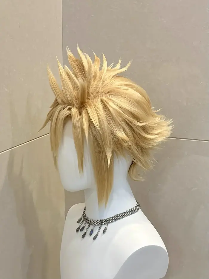 Perruque de cosplay Final Fantasy VII Cloud Strife
