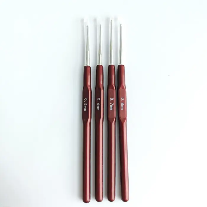 Crochet à tricoter aiguille Dreadlock outils de cheveux crochets en plastique métallique 0.5Mm 0.6Mm