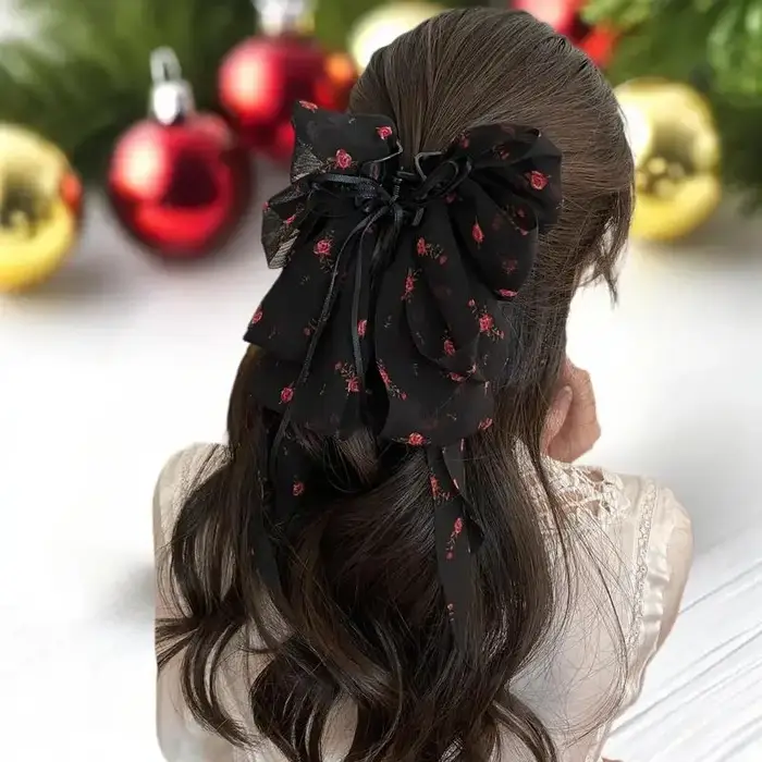 Pince à cheveux en forme de rose