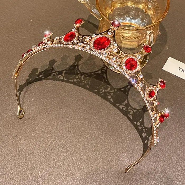 1 Crown Fashion