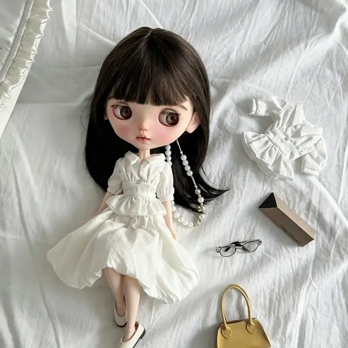 Perruque pour poupée Blythe, perruque bouclée brun foncé style romain, franges complètes, double que