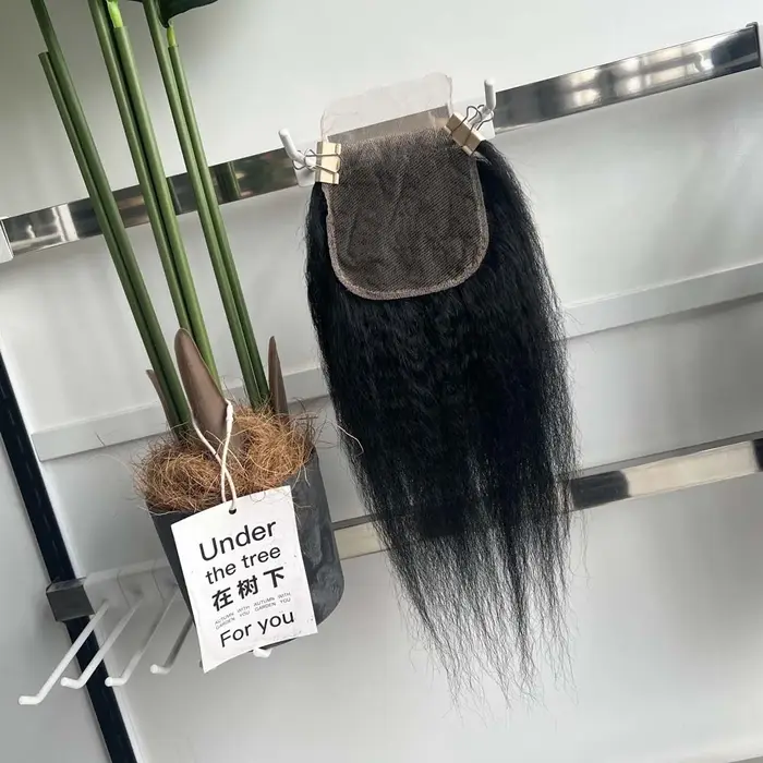 Soldes Exceptionnelles : Lots de Cheveux Raides Kinky avec Closure Frontale HD Transparente et Bundl
