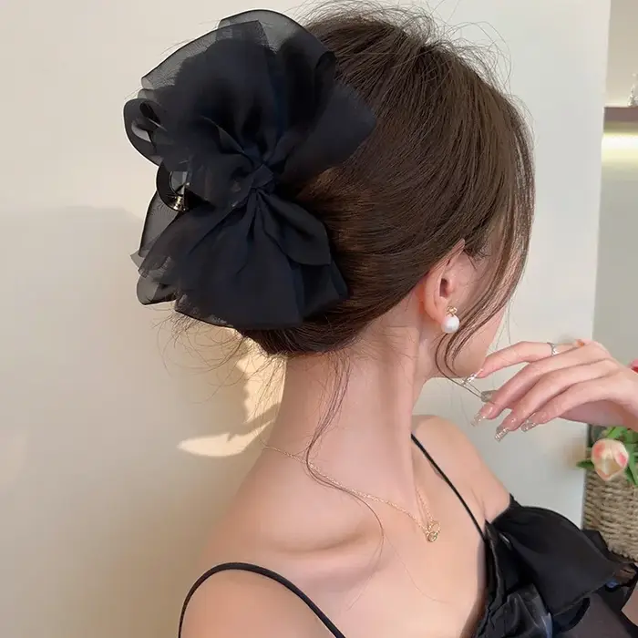 Pince à cheveux grande taille en maille avec nœud