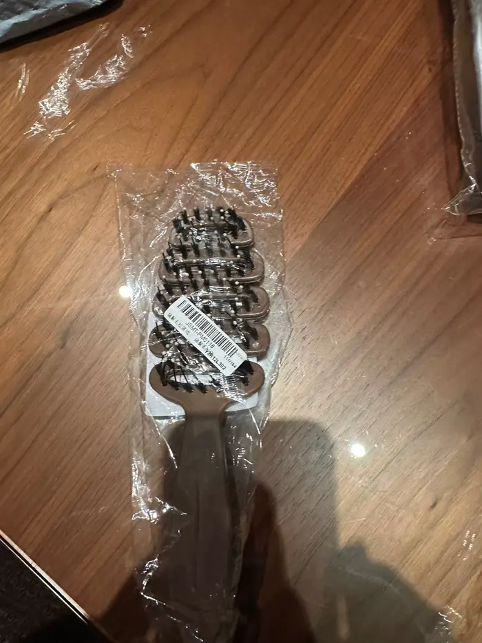 Brosse à cheveux en poils de sanglier