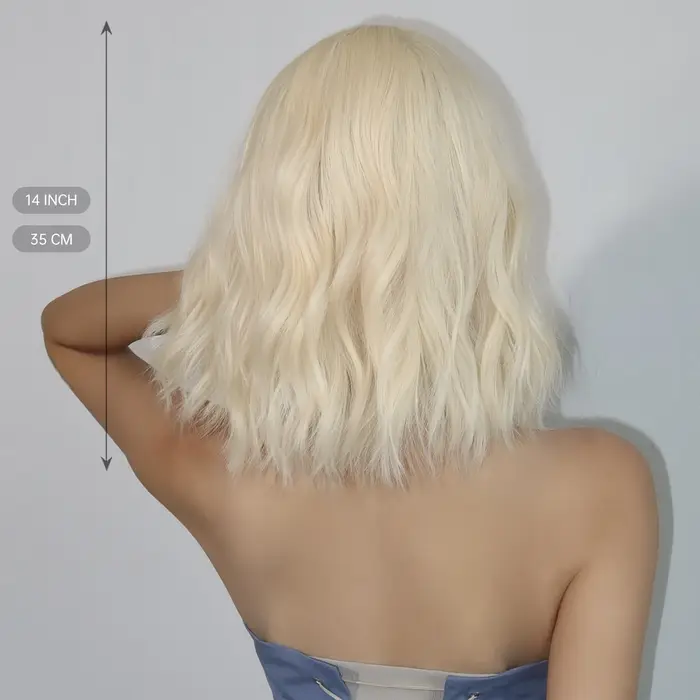 Perruques synthétiques ondulées Bob blondes Beige avec frange, perruques Lolita courtes de Cosplay p