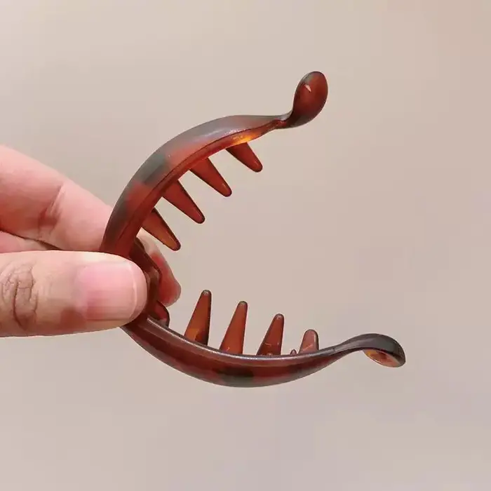 4 pinces à cheveux banane