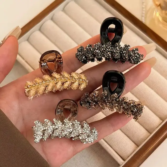 Petite pince à cheveux brillante scintillante pour femmes et filles