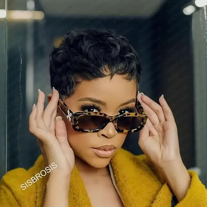 Perruques courtes pour femmes noires, perruque synthétique légère coupe pixie pour l'été, noir natur