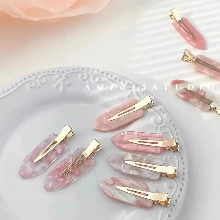 Pince à cheveux Simple Sakura rose sans couture pour femmes