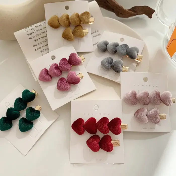 Pince à cheveux en velours pour femmes