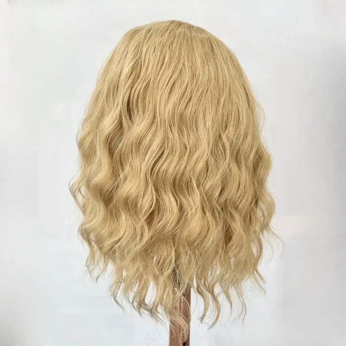 Perruque Lace Front Wig courte bouclée et ondulée à reflets blonds 13x4