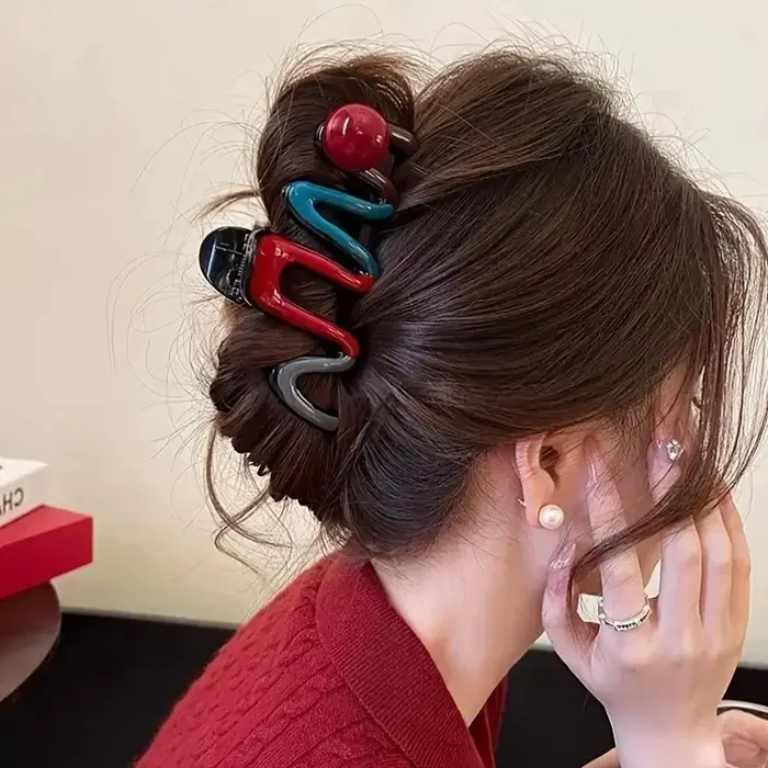 Grands pinces à cheveux élégantes pour femmes