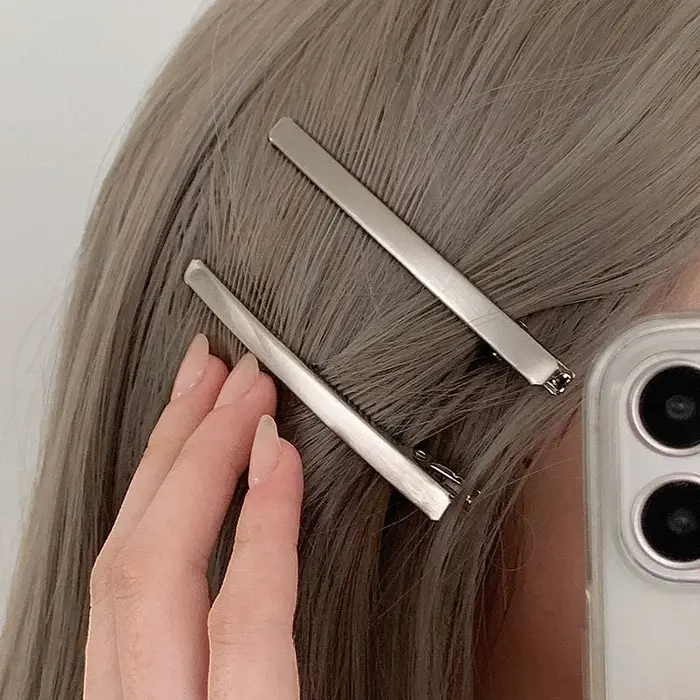 Pince à cheveux frange latérale haute tempérament pour femmes