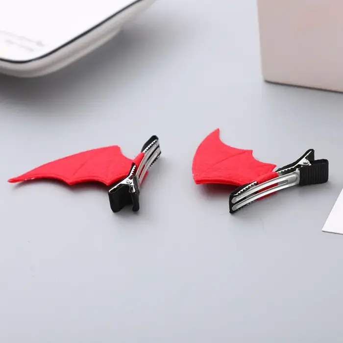 Pince à cheveux frange 3D avec ailes de chauve-souris douces