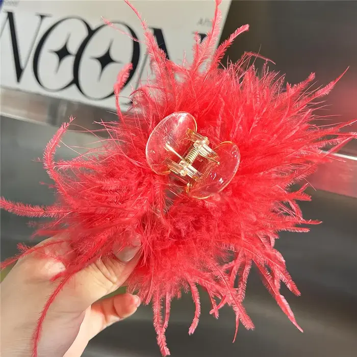 Pince à cheveux en plumes d'autruche véritable