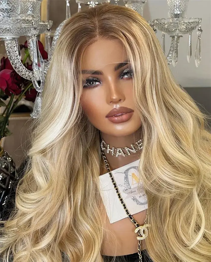 Perruque Lace Front Wig synthétique ondulée Blonde dorée