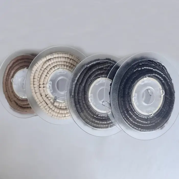 Micro anneaux pré-chargés en silicone et aluminium