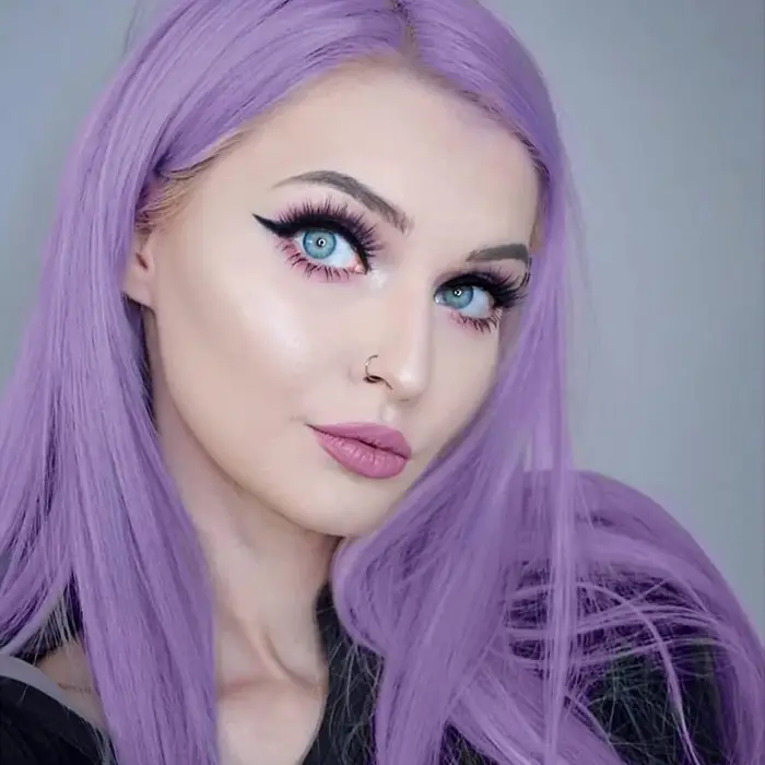 Perruque Lace Front Wig synthétique lisse violette
