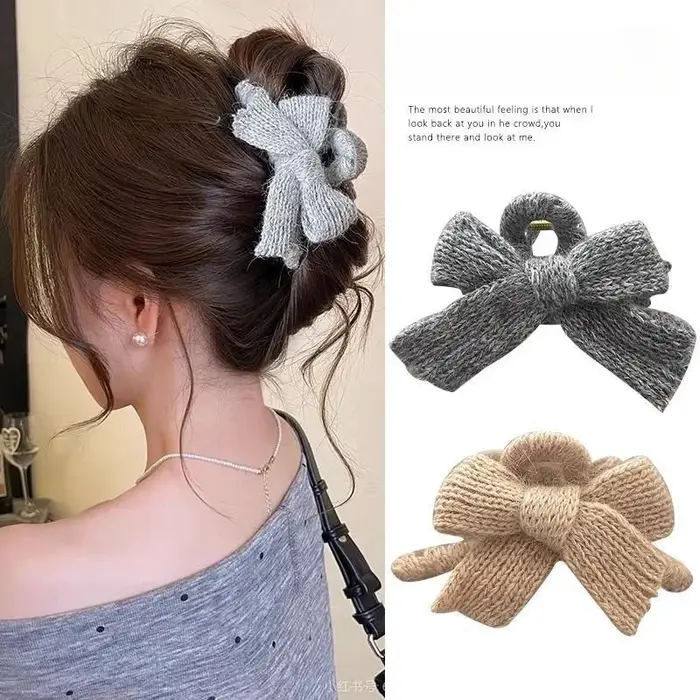 Pince à cheveux en peluche pour femmes