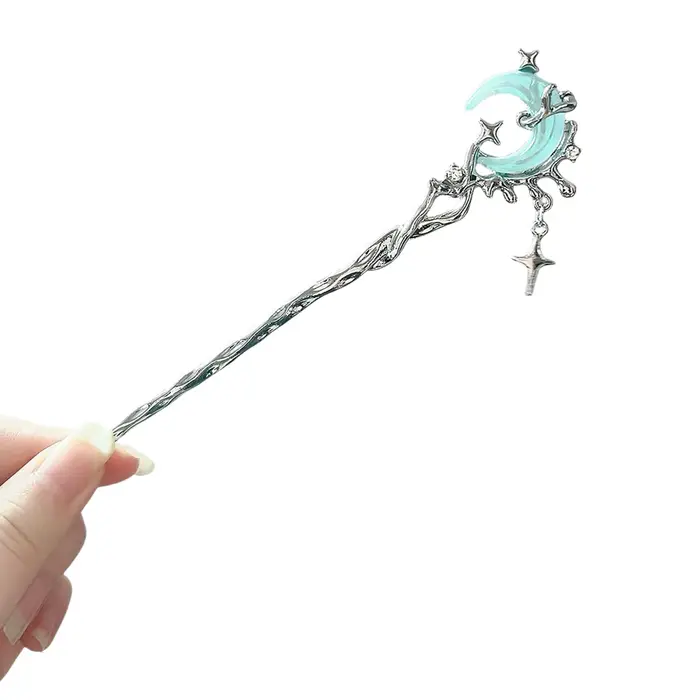 Épingles à cheveux élégantes en forme de lune pour femmes, pince à cheveux à pompon faite à la main,