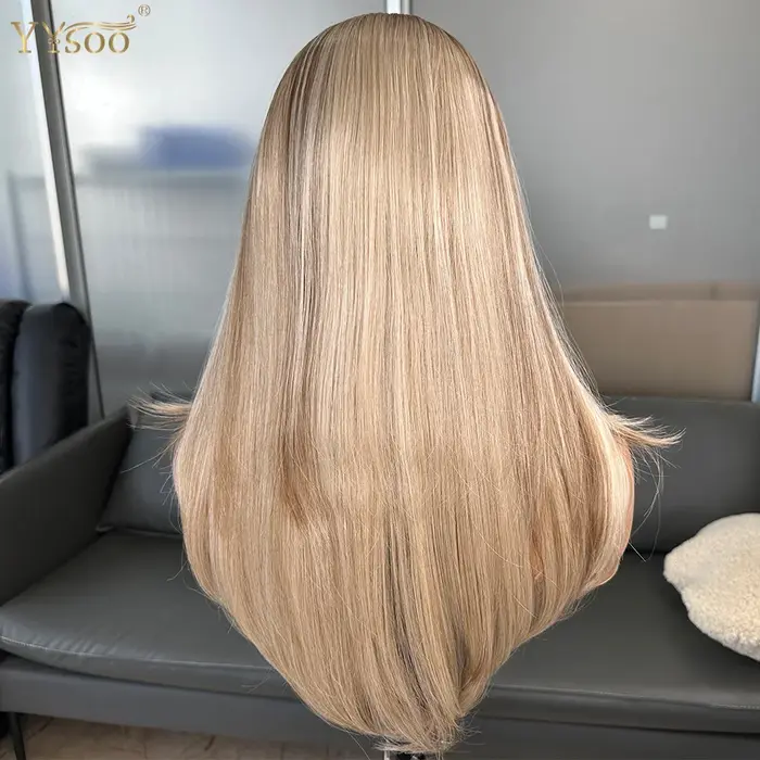 Perruque Lace Front Wig synthétique ondulée avec reflets ombrés