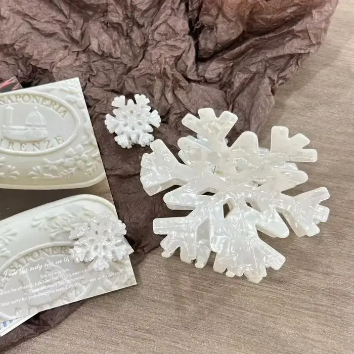 1/3 pièces flocon de neige de noël acrylique griffe de cheveux hiver romantique