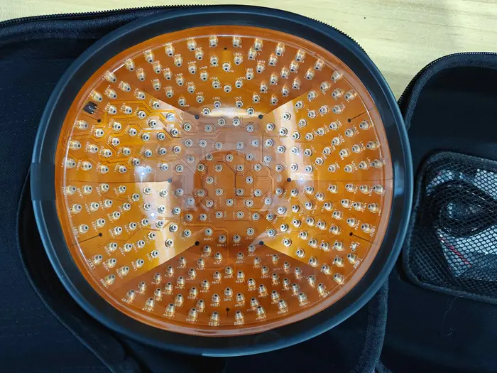 Casque laser professionnel pour la croissance des cheveux