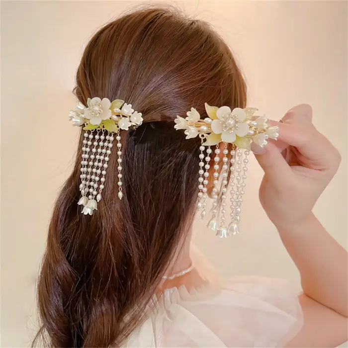 Pinces à cheveux à fleurs élégantes pour femmes