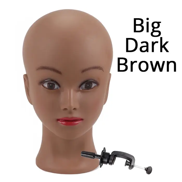 Tête de mannequin chauve avec pince