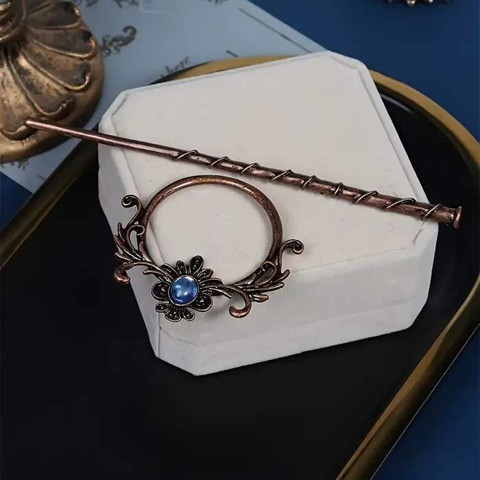1 pièce de bâton de cheveux de style vintage : cuivre – Tonifié avec une gemme bleue et un motif floral orné