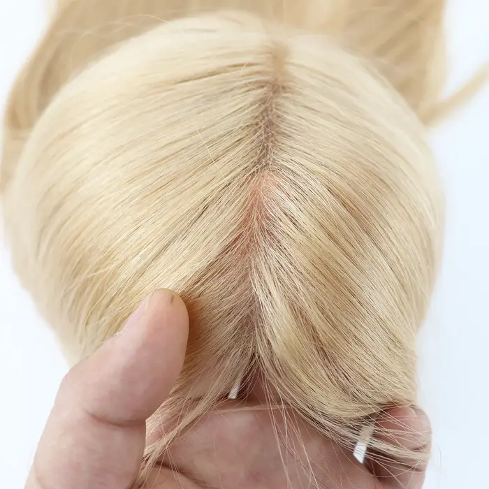 Perruque de cheveux humains entièrement attachée à la main, mono filet en soie, couronne blonde, PU 