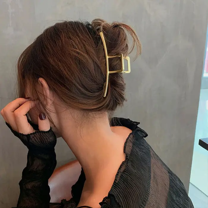 Pinces à cheveux crabe en métal pour femmes