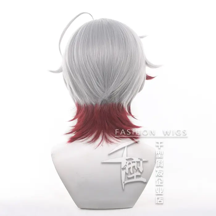 Perruque de cosplay Illuga en stock