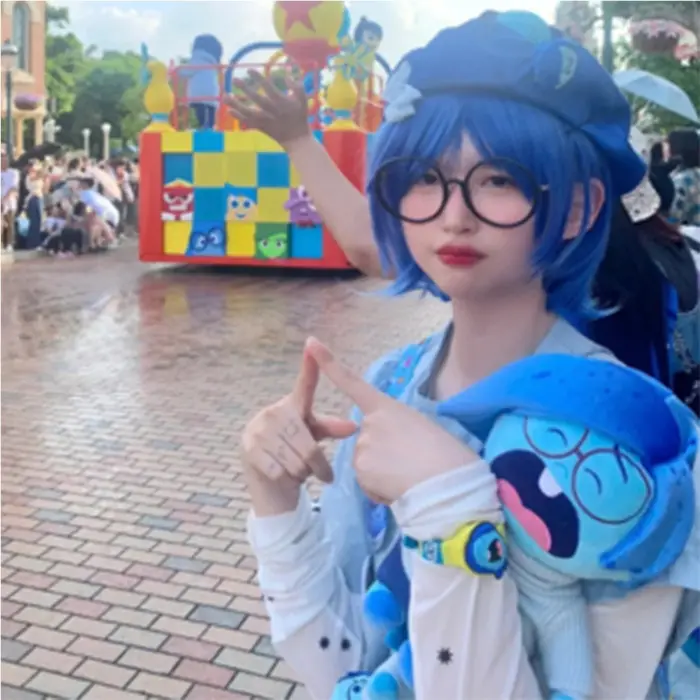Perruque de tristesse bleue synthétique【+ bonnet
