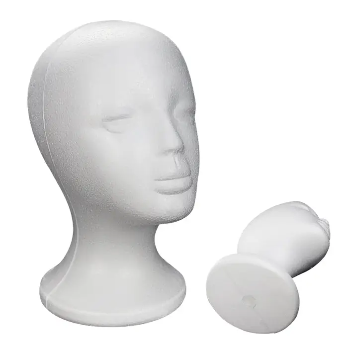 Tête de mannequin femme en mousse pour perruques