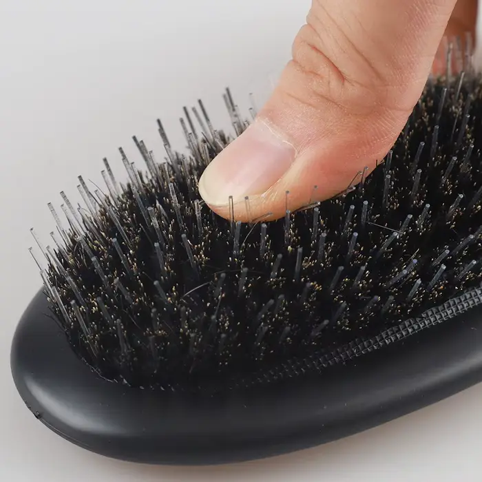 Brosse à cheveux en poils de sanglier
