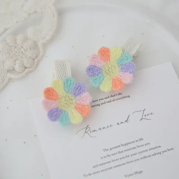 Barrettes colorées pour bébés