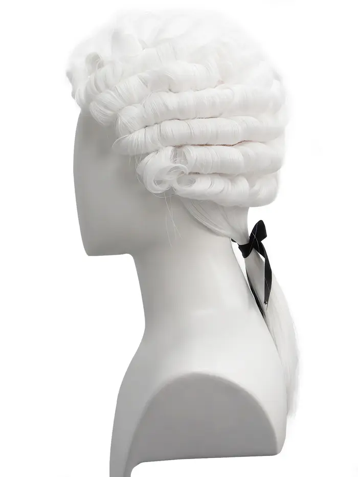 Perruque de juge ou d'avocat de style baroque blanc