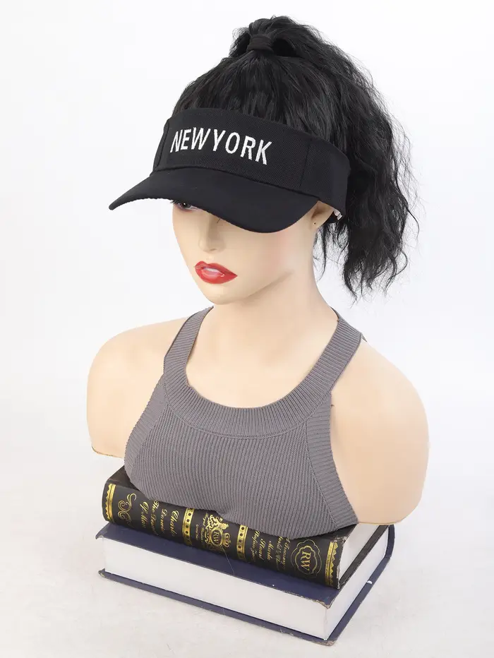 Perruque chapeau de baseball pour femme, perruque courte bouclée en laine, perruque queue de cheval 
