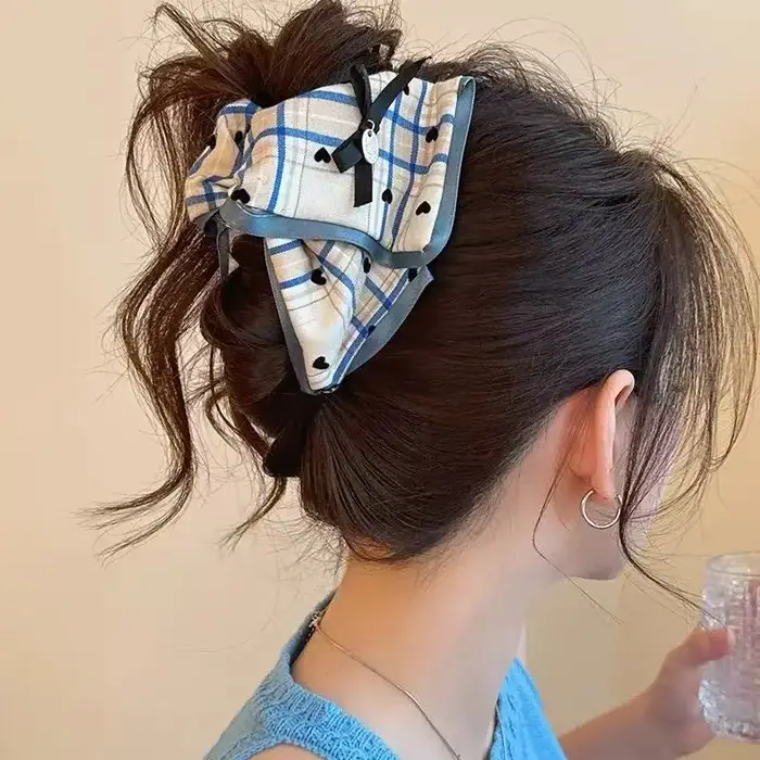 Pince à cheveux avec nœud à carreaux pour femmes, exquise, douce, tendance, tempérament requin, Simp