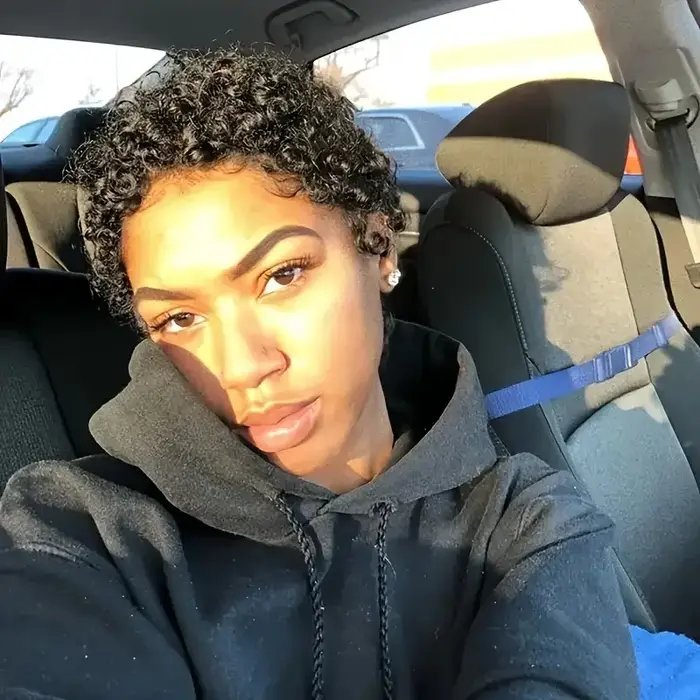 Perruques de cheveux humains bouclés courts pour les femmes pleine Machine faite