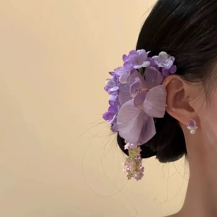 Pince à cheveux coréenne à fleurs violettes éthérées – Accessoire photo printemps-été