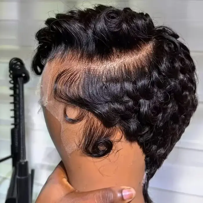Perruques frontales en dentelle bouclée coupe lutin 13x4 cheveux humains courte 6 pouces perruque