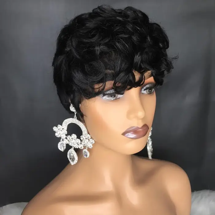 Perruques courtes de style pixie pour femmes noires